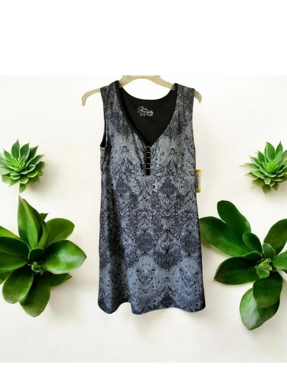 Gerry Women's Gray Black Floral Sleeveless Stretchy V-Neck Tennis Dress